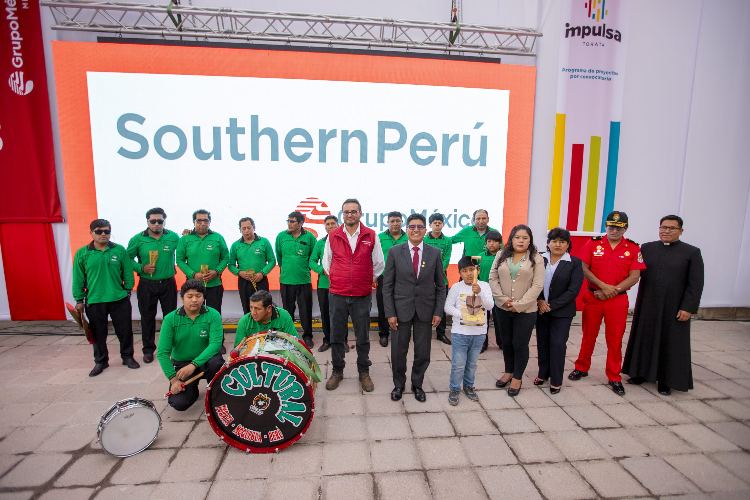 Southern Perú y el Comité Comunitario de Torata reconocieron a 19 iniciativas ganadoras del fondo concursable Impulsa Torata 7 Southern Peru y Comite Comunitario de Torata reconocimiento Impulsa Torata 26012026 8 scaled La Prensa Regional