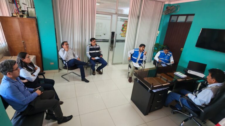 Sunass exhorta a EPS Moquegua a reforzar atención telefónica en emergencias