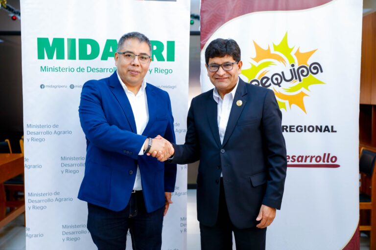 Gobernador vuelve a anunciar expediente de la represa Yanapuquio