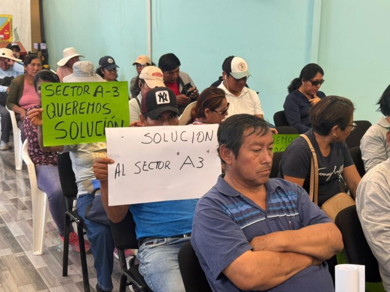 Vecinos del sector A-3 exigen titulación tras 16 años de espera en San Antonio