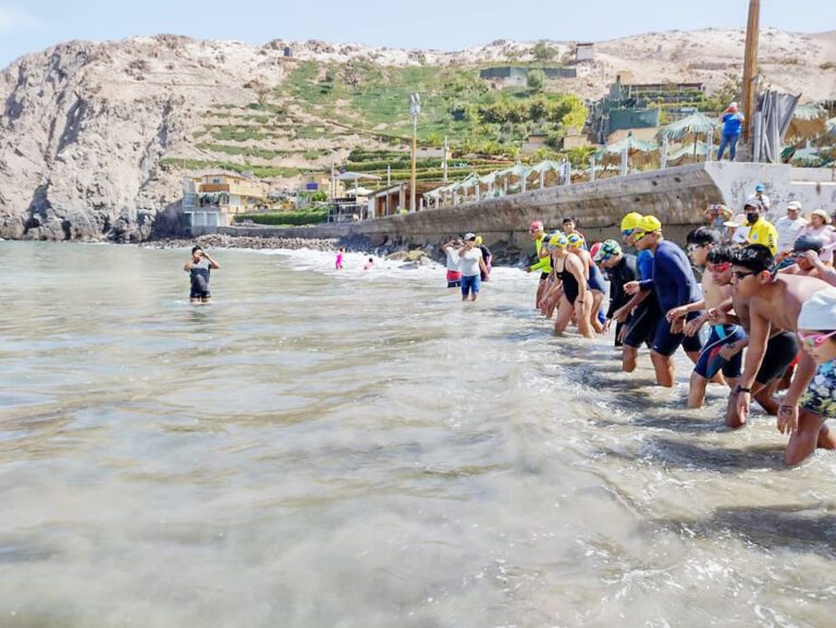 Este domingo se realizará el campeonato de natación en aguas abiertas en Catarindo