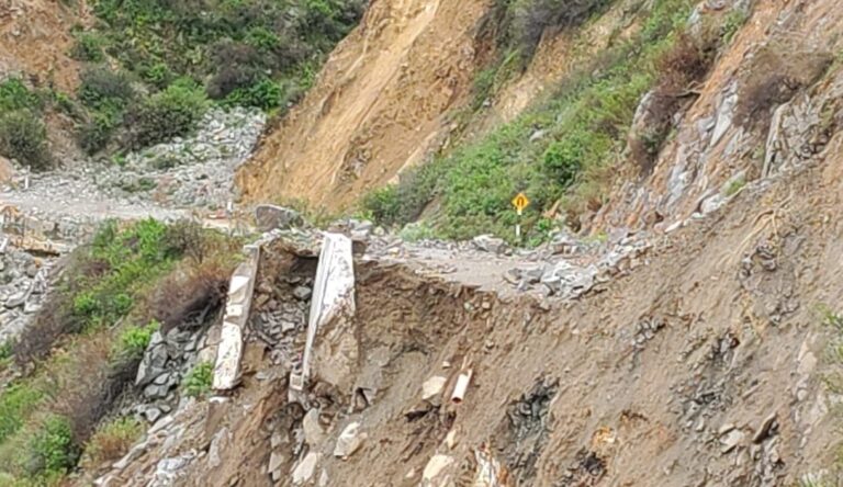 Muylaque y Sijuaya en emergencia por pérdida de carreteras