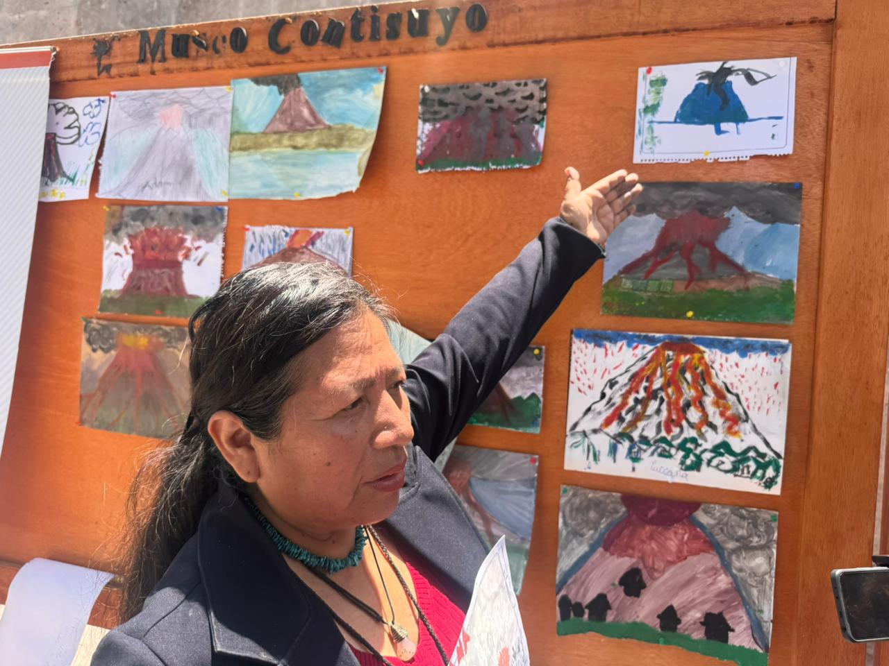 Exponen la historia de la erupción del volcán Huaytaputina 1 Exposicion volcan Huaynaputina Maria Paucar 19022026 3 La Prensa Regional