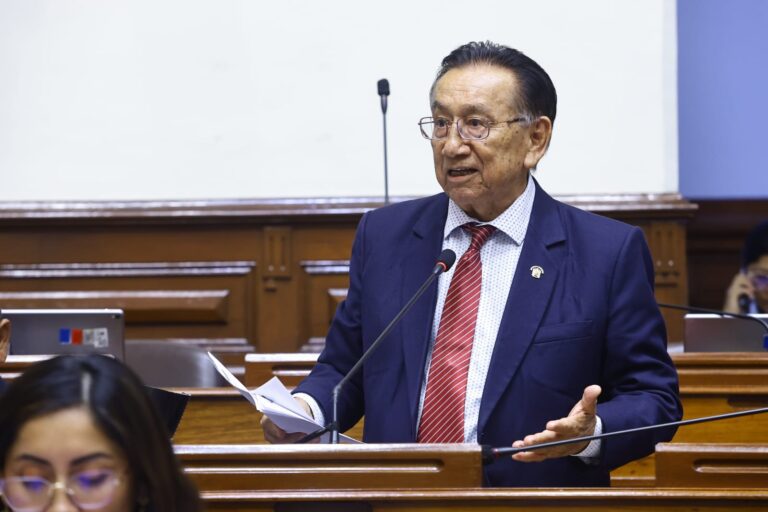 José María Balcázar es elegido presidente del Congreso y asume la jefatura del Estado