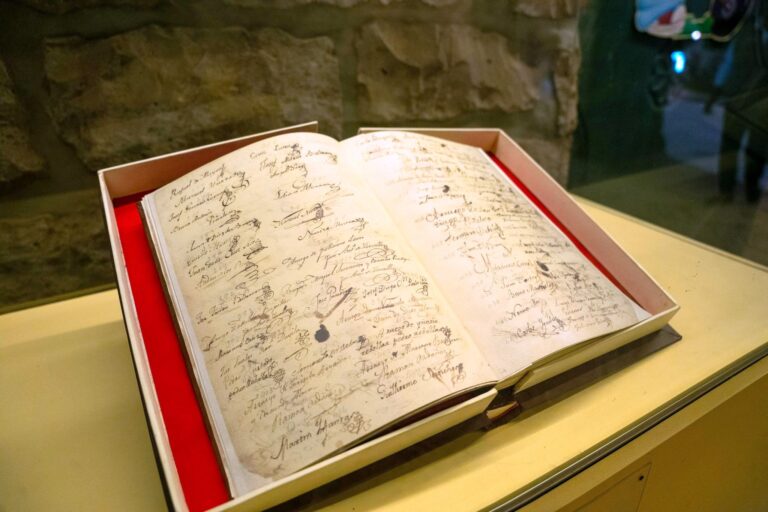 La escritura antigua revela la identidad histórica de Moquegua