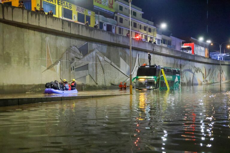 Más de 2700 afectados por lluvias en la región Arequipa