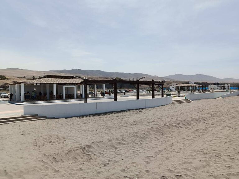 Playa Aviación abre al público en Mollendo