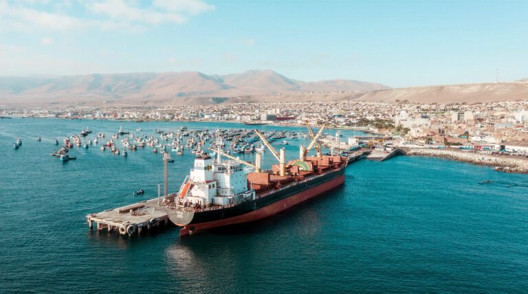 Puerto de Ilo se rezaga