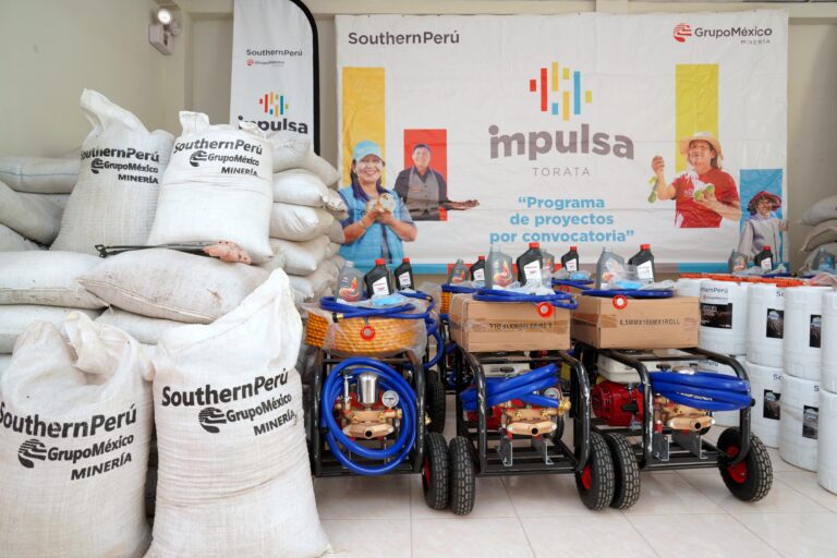 Southern Perú impulsa la producción del damasco en Torata con entrega de capital semilla a agricultores