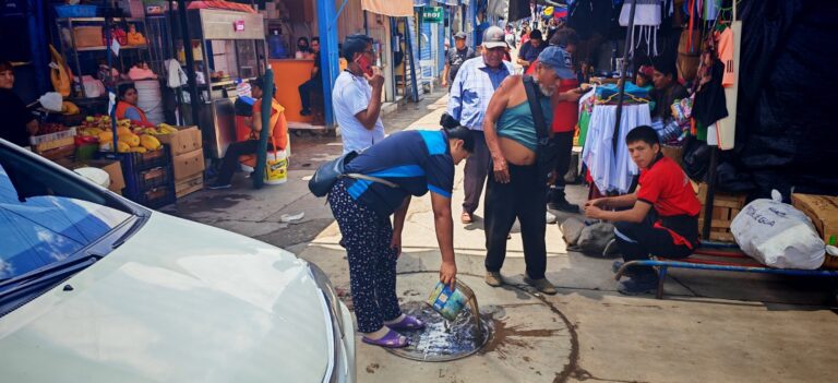 Sunass advierte que uso indebido del alcantarillado puede generar aniegos de aguas residuales