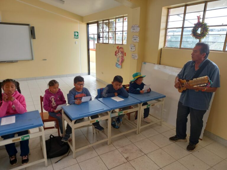 Niños de Carumas aprenden el Sarawja en talleres de Vacaciones Útiles