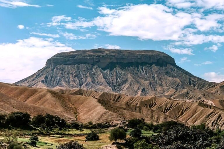 Cierran temporalmente el Sitio Arqueológico Cerro Baúl por lluvias