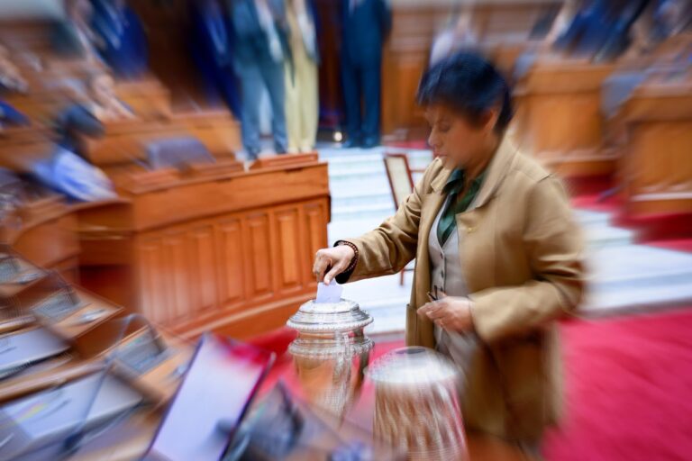 La inexperiencia política de los “independientes” de Renovación Popular y otros