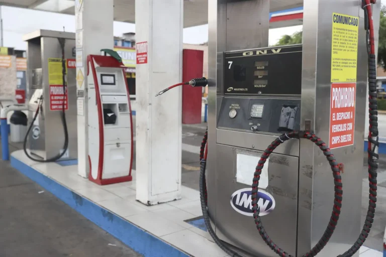 Trinquetes Políticos: Hay GLP y Premium, pero puede subir