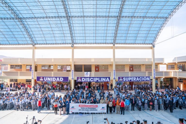 Se dio inicio al año escolar 2026 en colegios de toda la región