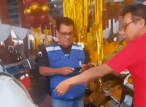 Fiscalizan puestos de venta que ocupan ingreso del mercado San José