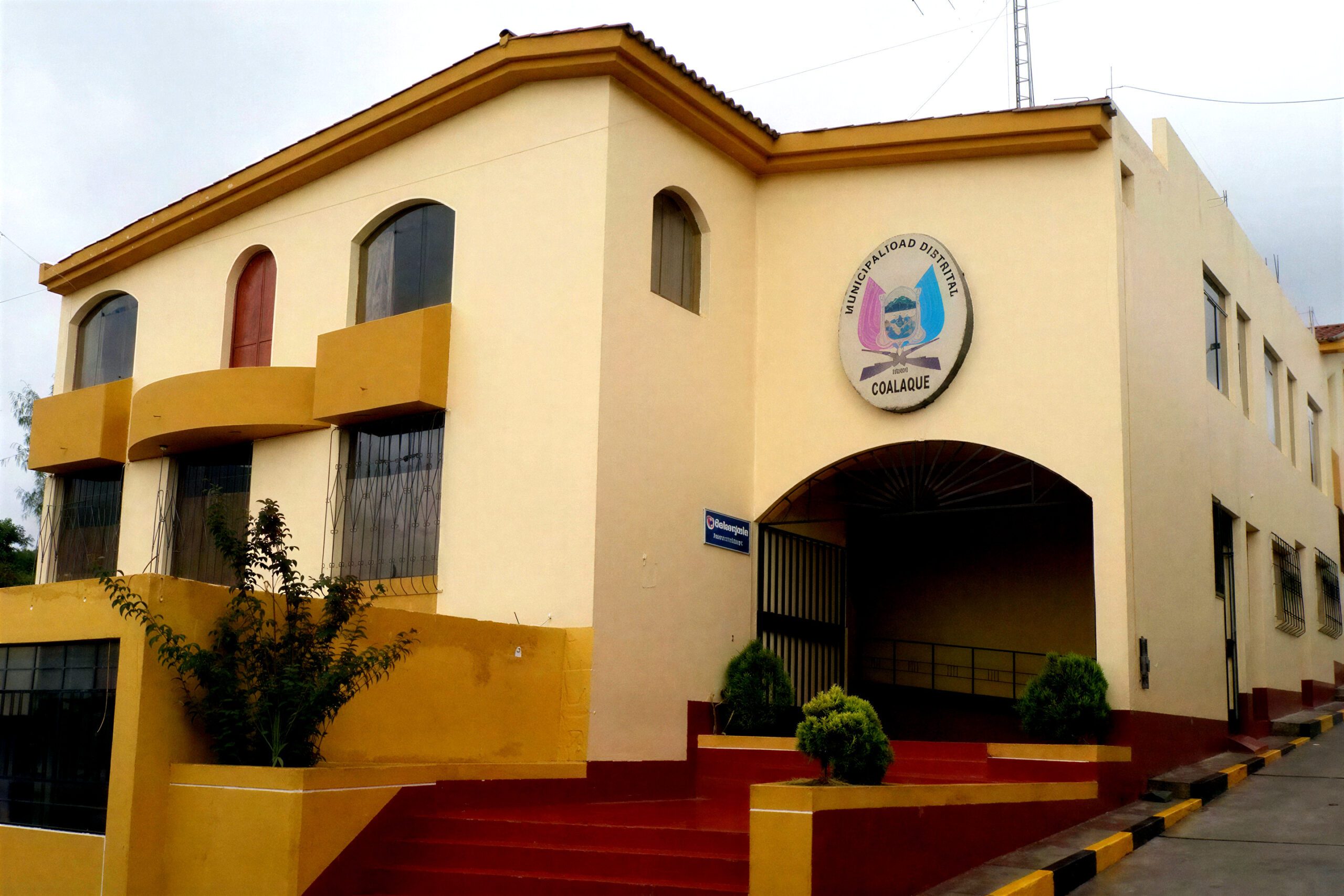 Trinquetes Políticos: Debate: propuestas o ataque 2 Municipalidad de Coalaque 1224.png scaled La Prensa Regional