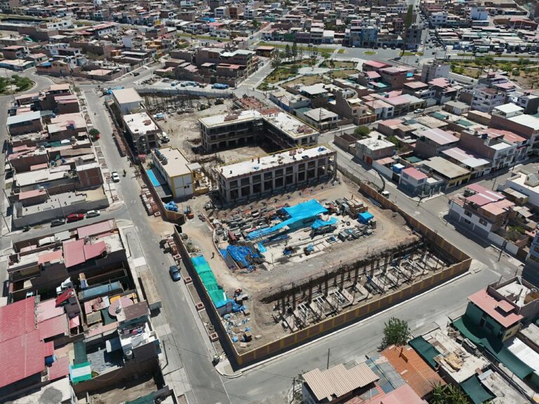 Construcción del colegio Mariátegui cuenta con 30 % de ejecución