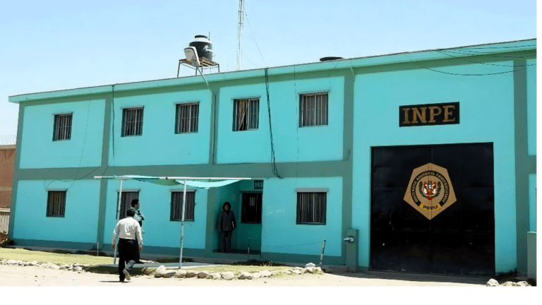 Hacinamiento en penal de Socabaya supera el 180%