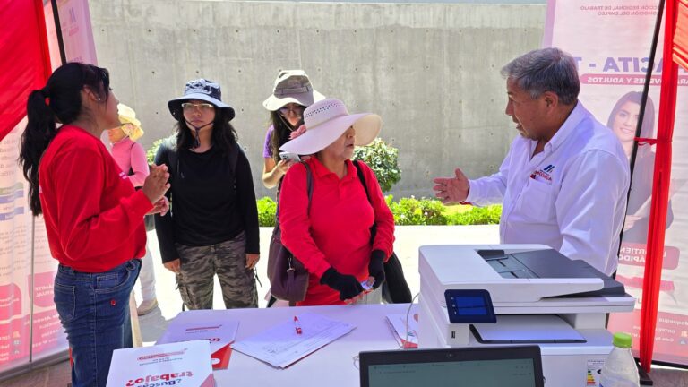 Programas sociales del MIDIS participaron en feria por el Día Internacional de la Mujer