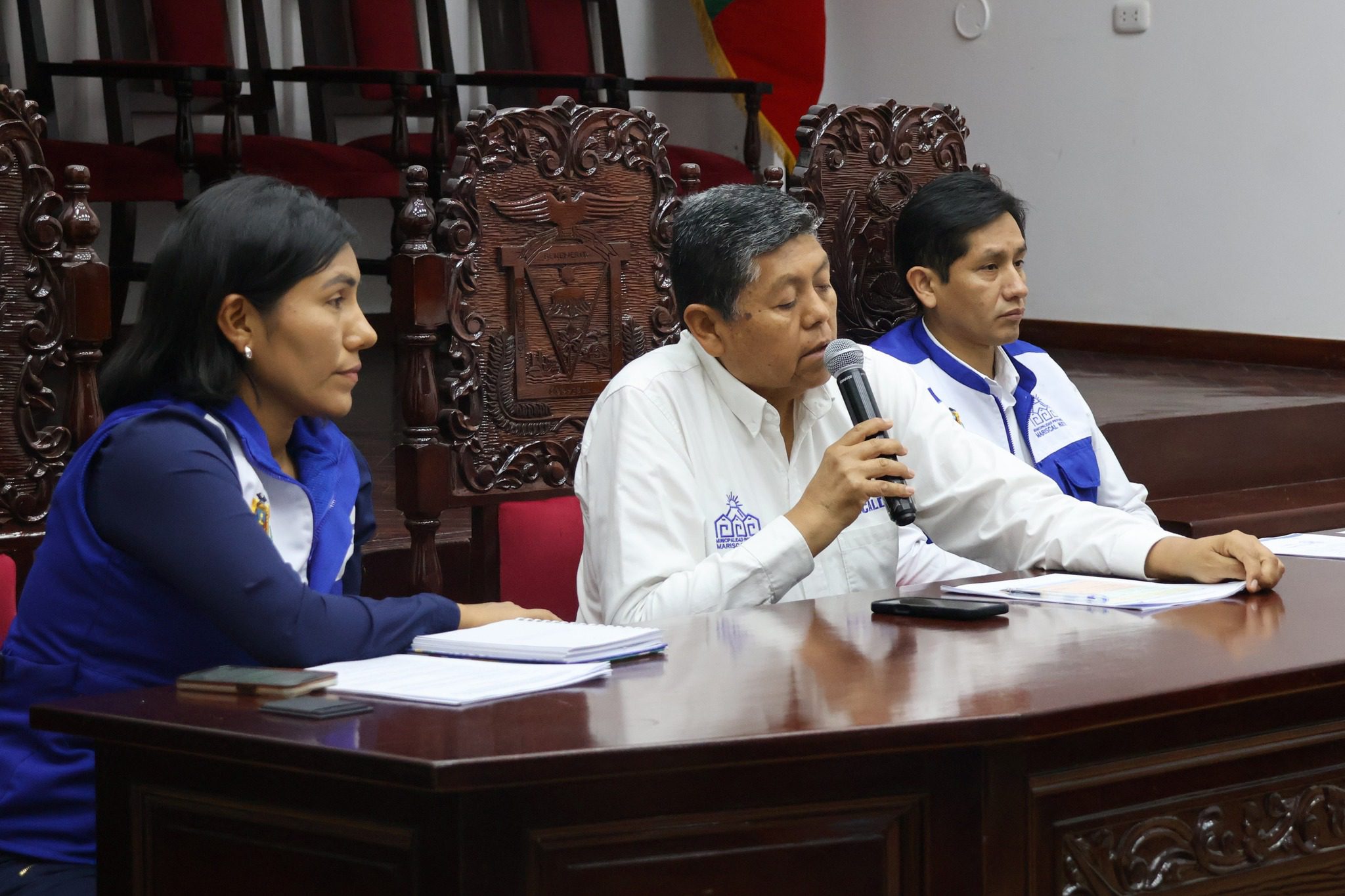 Trinquetes Políticos: Bomberos, para quitarse el sombrero… 1 Reunion representantes CMQ 23022026 La Prensa Regional