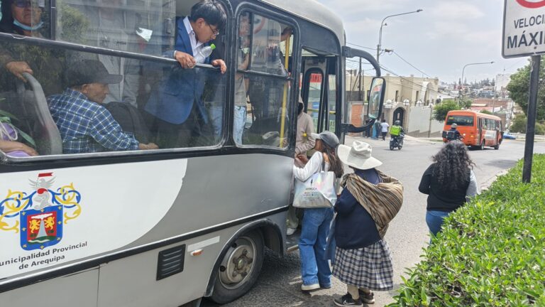 Fijan pasaje a S/ 1.30 para el transporte urbano en Arequipa