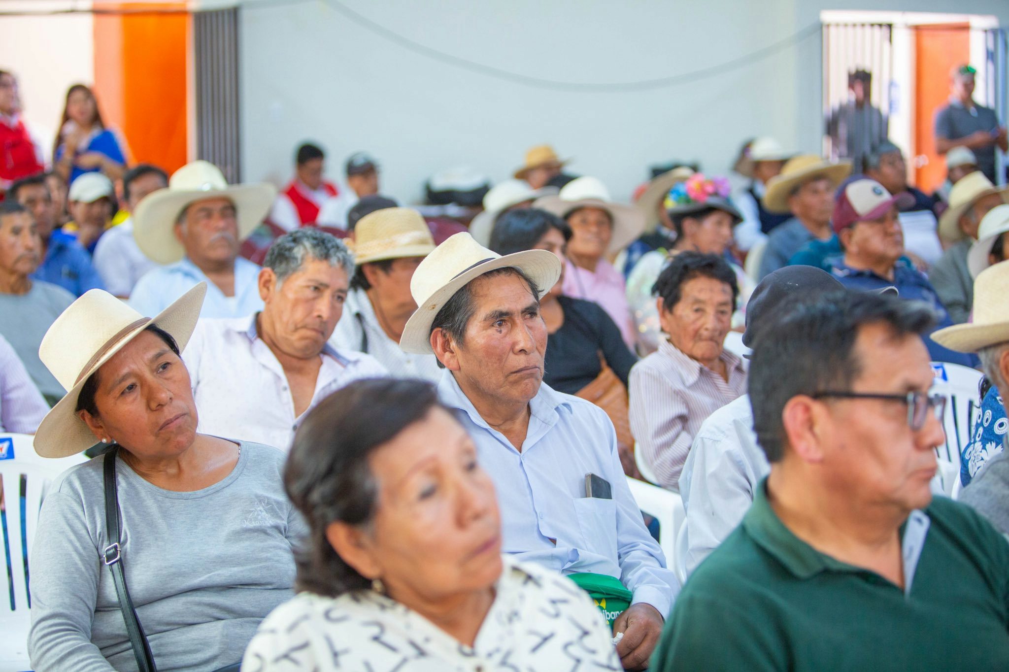Trinquetes Políticos: Alcalde sameguano en “capilla” 1 Sesion CMQ 11092025 La Prensa Regional