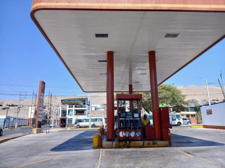 Se incrementa precio de combustibles en la provincia de Ilo