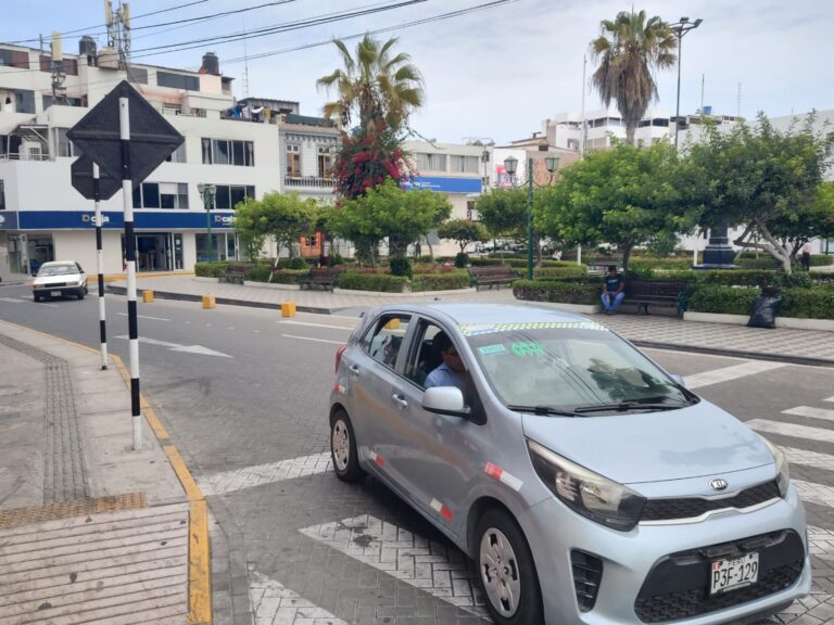 Taxistas colectivos ratifican alza de pasajes en Mollendo
