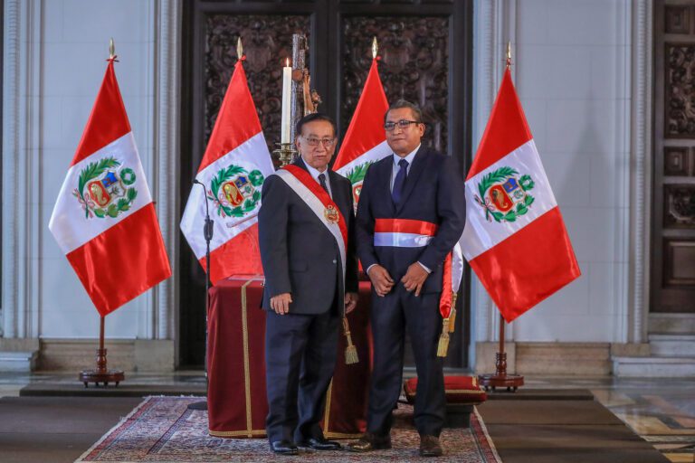Waldir Ayasta asume como nuevo ministro de Energía y Minas tras renuncia de Ángelo Alfaro
