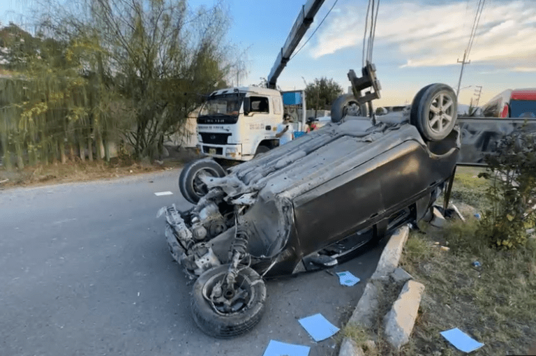 Múltiple choque deja tres heridos y genera caos vehicular