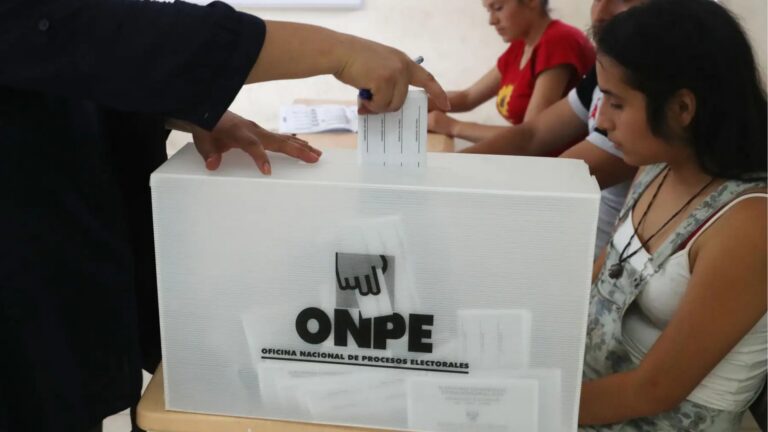 Elecciones 2026: fragmentación del voto, persistencia del sistema y el poder real