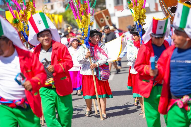 Más de 120 productores de Arequipa participan en festival regional
