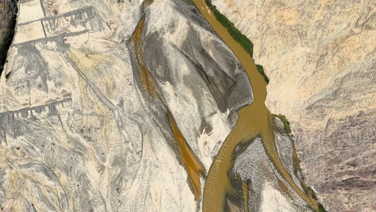 Ahora en Huaynalén: continúa monitoreo por contaminación del río Tambo