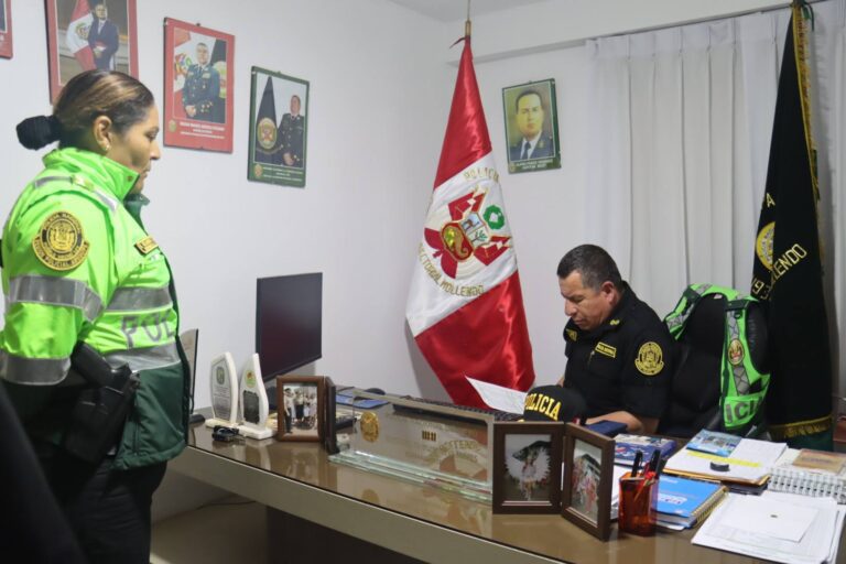 Jefe de la región policial supervisa comisarías y servicios en Islay