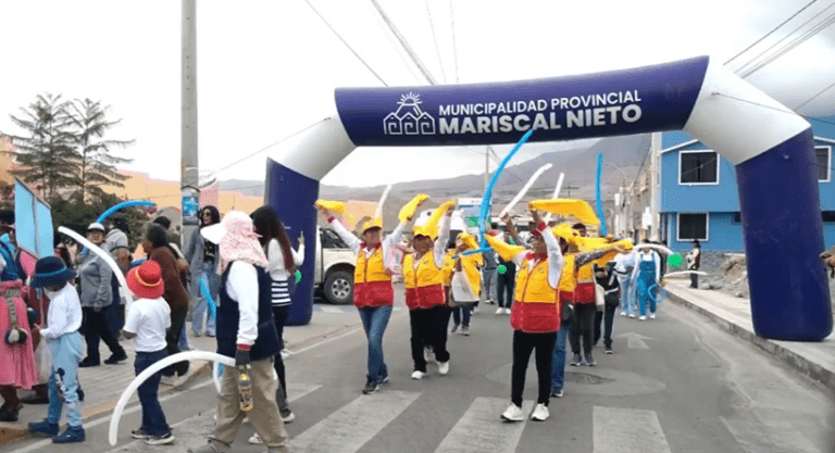 Moquegua realizó caminata “Activa y Saludable” para combatir el sedentarismo