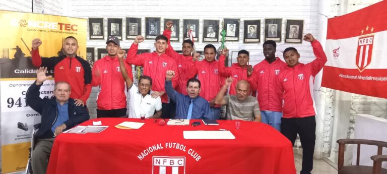 Nacional FBC de Mollendo celebró 103 años de fundación