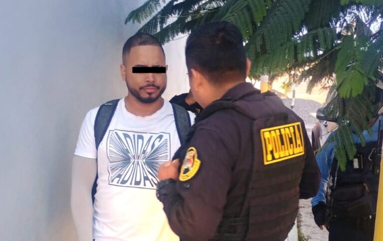 Intervienen a sujeto en Samegua por presuntos préstamos “gota a gota”