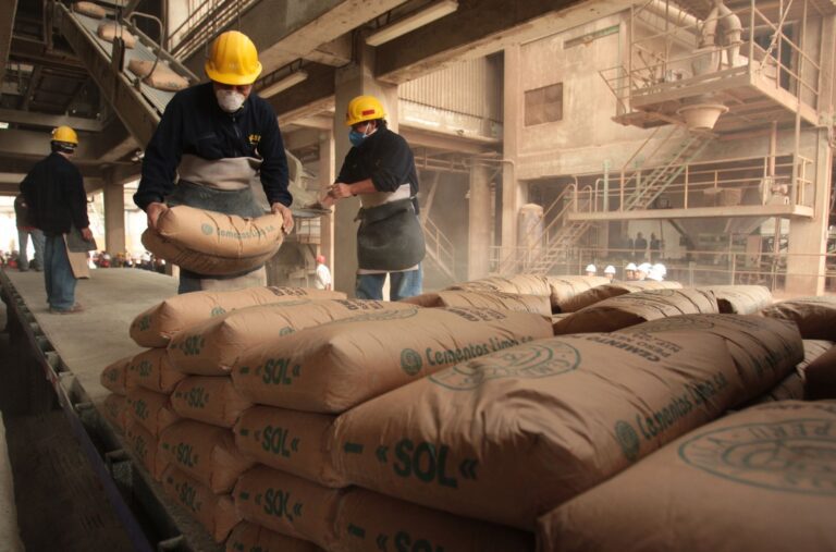 Consumo de cemento crece 11.55 % en febrero y refleja dinamismo en construcción