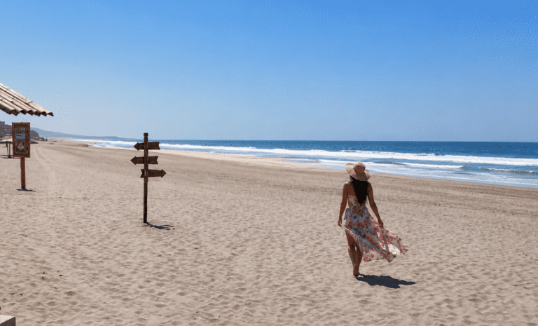 La importancia de caminar por la playa