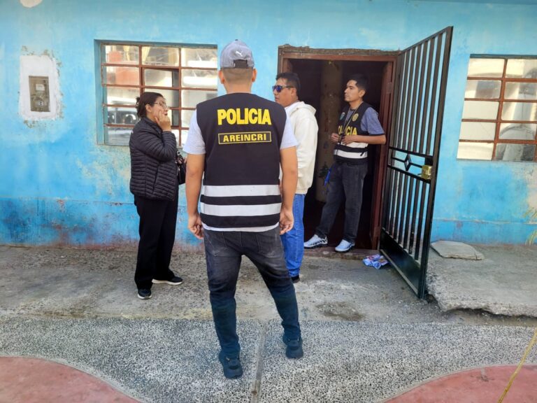 Detienen a dos personas por presunto “ventaneo” de droga en Alto Ilo