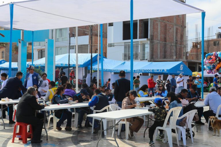 Feria reunirá a madres emprendedoras por su día en Islay-Matarani