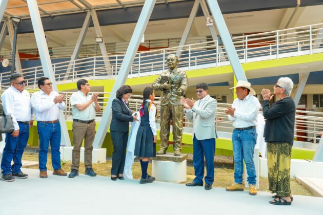 GRA inauguro IE 41049 Everardo Zapata Santillana Punta de Bombon 23052026 2 La Prensa Regional