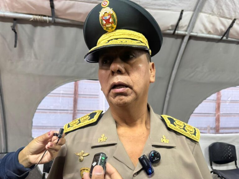 Entre contradicciones y dudas: jefe policial evita aclarar actuación en intervención a vehículo oficial de la gobernadora