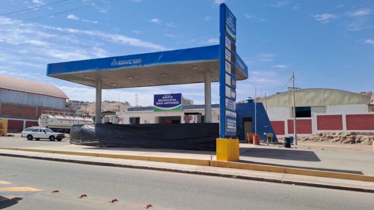 Grifo municipal en San Antonio suspende atención un día de su inauguración