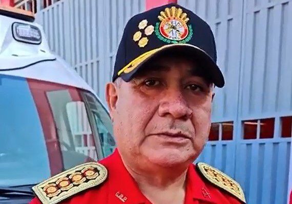 Compañía de Bomberos de la Pampa Inalámbrica recibe moderna ambulancia 