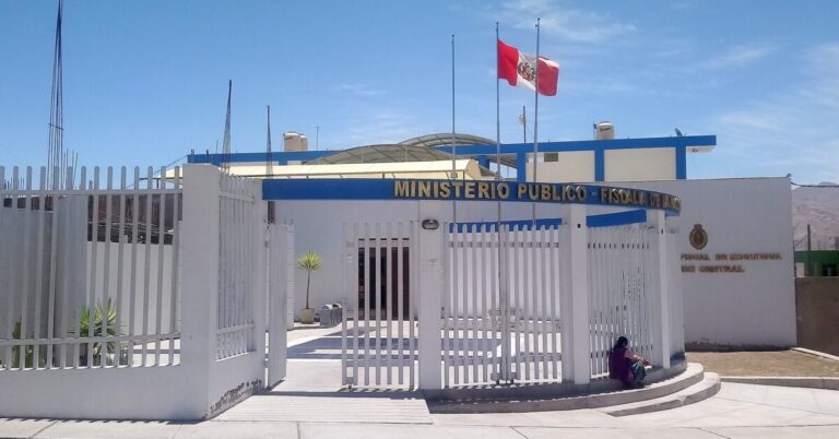 Fiscalía logra sanción contra docente que jaló del cabello a un estudiante en Mariscal Nieto