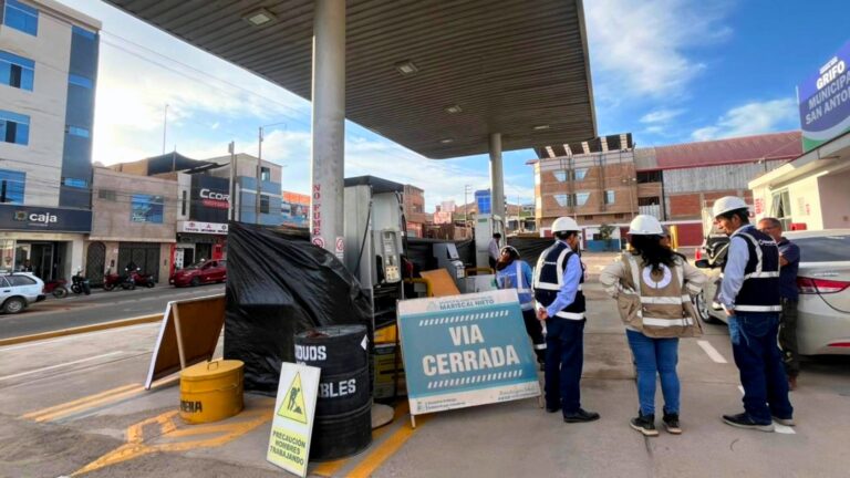 Moquegua: OEFA supervisa limpieza de áreas afectada tras fuga de diésel en grifo municipal