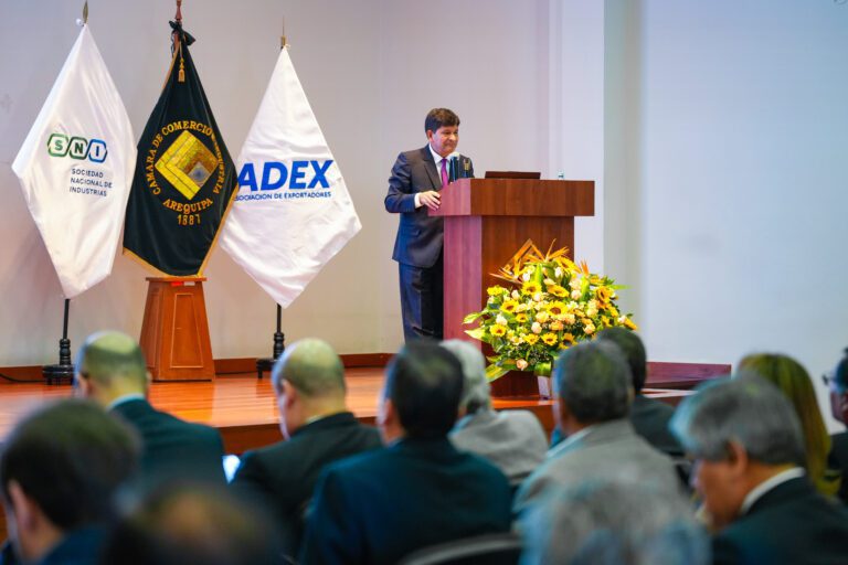 Megapuerto de Corío toma impulso en pacto nacional de la SIN