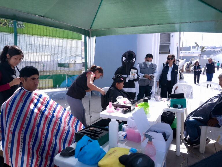 Campaña de salud atendió a mollendinos por el Día del Urbanizador